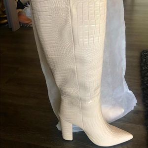 Brand New White Snakeskin boots